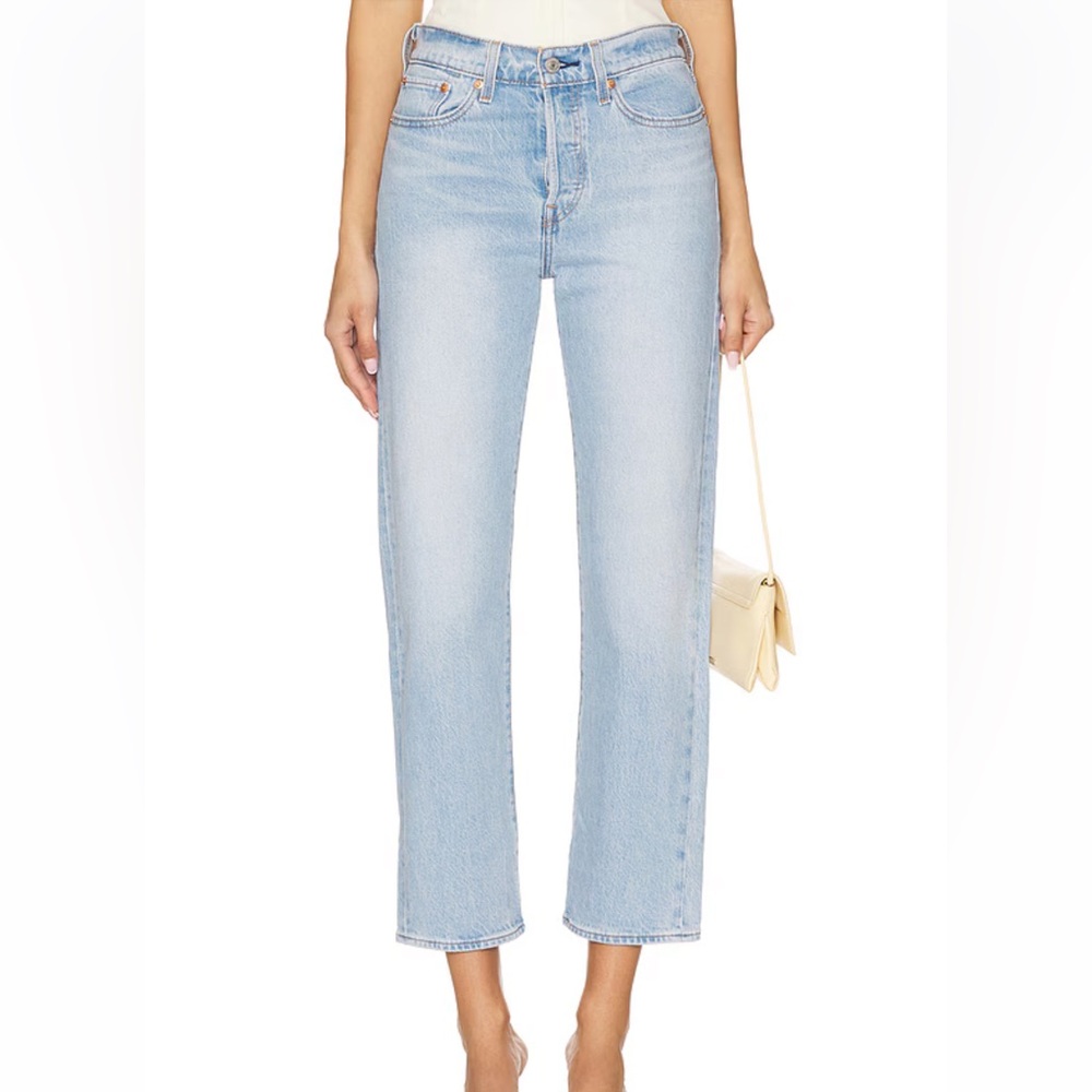 Levi's Wedgie Straight Ankle Jeans